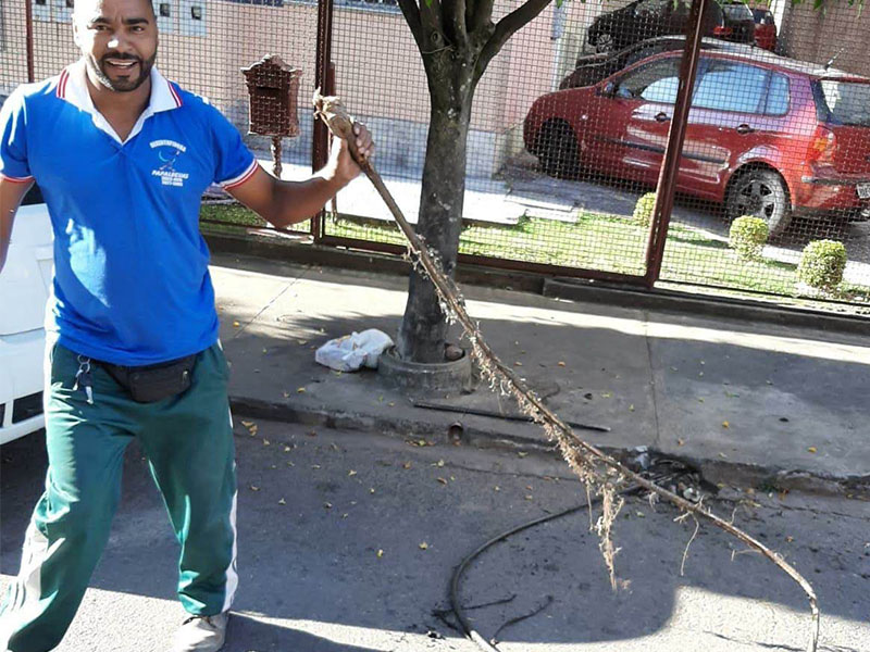 Entupiu? A gente resolve rápido! 
